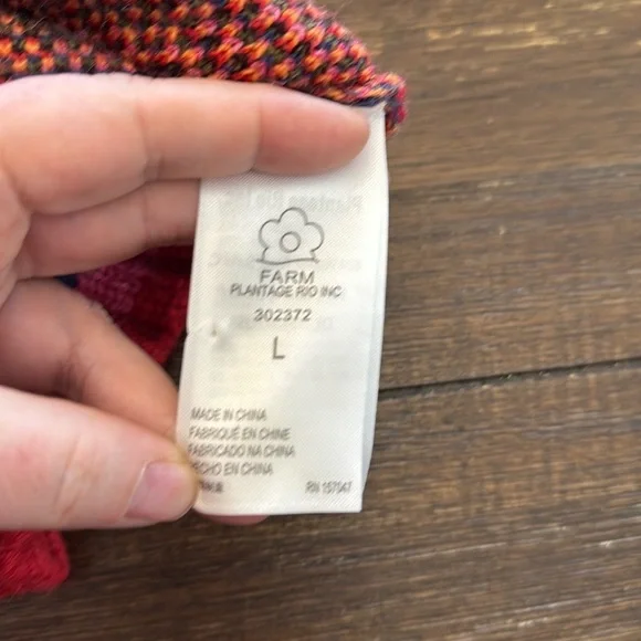 Farm Rio Colorful Heart Pattern Sweater Size Large - Picture 9 of 11